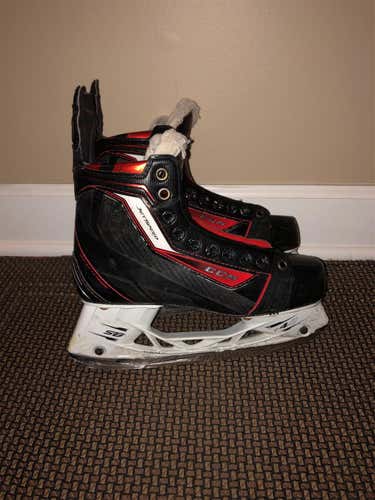 Junior CCM Jetspeed F1 Regular Width Size 5.5 Hockey Skates