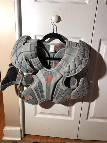 Used Medium Warrior Burn Hitlyte Shoulder Pads