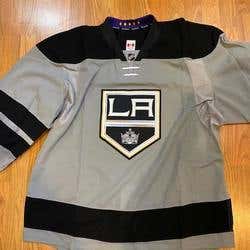 Los Angeles Kings, Reebok Jersey. Pro Stock