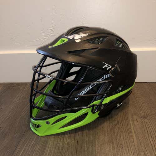 True Lacrosse Cascade R Helmet
