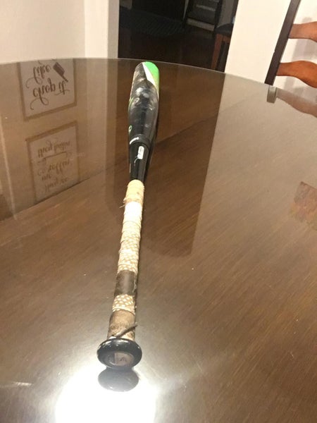 Used Kid Pitch (9YO-13YO) USSSA Certified 2016 Easton Composite Mako Bat (-5) 32 oz 32"