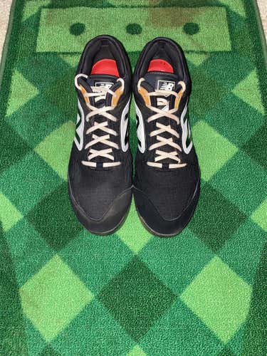 Black Men's Metal Low Cut