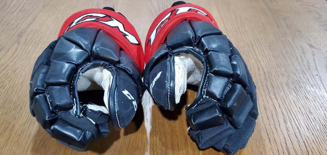 Black Used Senior CCM HG42 Gloves 14" Pro Stock
