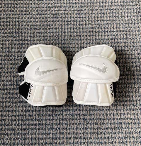 Used Medium Nike Vapor Arm Pads