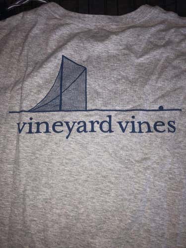 Vineyard Vines Lacrosse T-Shirt (BRAND NEW WITH TAG)