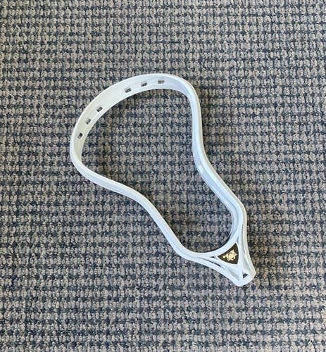 White Unstrung Rebel Offense