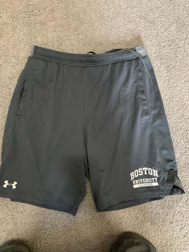 Boston University Team Issued Practice Shorts - Lg (Plus BU Beanie)