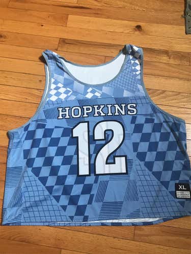 White Adult XL Nike Shirt