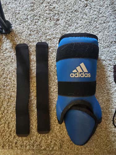 Adidas Shin Guard