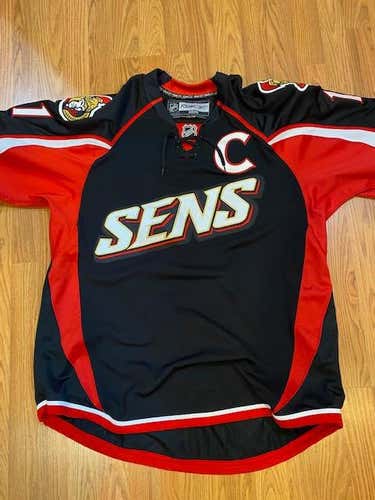 Reebok Jersey Pro Stock,Ottawa Sens. Daniel Alfredsson. Size 56.
