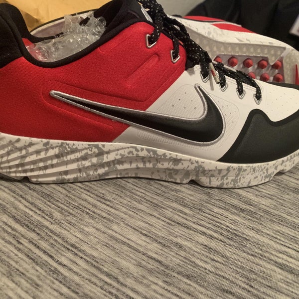 Red Men's Turf Cleats Low Cut