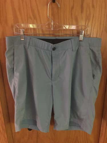 Blue Adult Size 38 Under Armour Shorts
