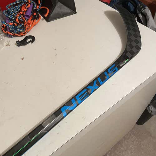 Intermediate Right Handed Nexus Geo Toe Pattern  Hockey Stick