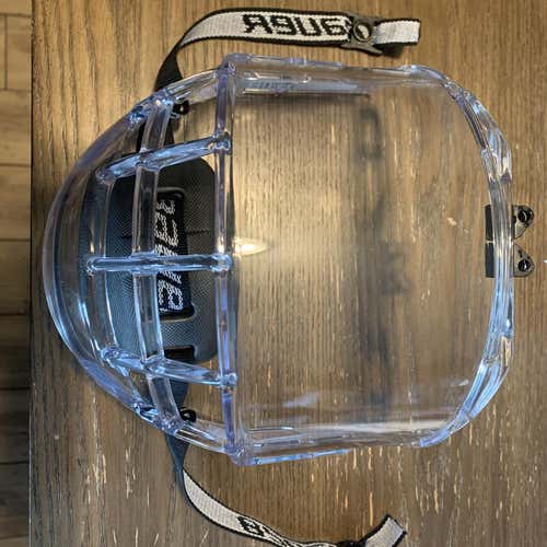 Senior Medium Bauer Concept 3 Full Shield Shield
