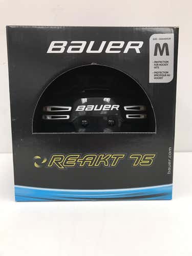 New Medium Bauer Re-Akt 75 Helmet