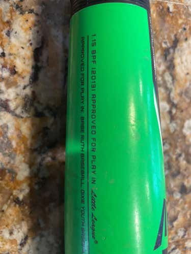 Kid Pitch (9YO-13YO) 2013 Composite Mako (-10) 18 oz 28" Bat