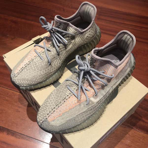 Sand Taupe Yeezy 350 V2 Size 10 Size 10- Yeezy Boost 350 V2 Sand Taupe