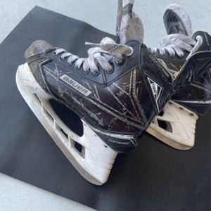 Bauer Supreme S190 Size 5 Hockey Skates