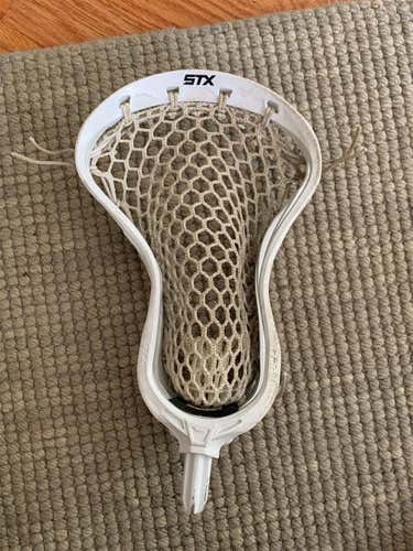 White Used Duel 2 Strung With Hero 2.0
