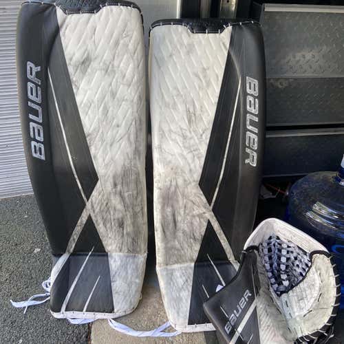 Black Used 35" Bauer Ultrasonic Pro Stock Goalie Leg Pads