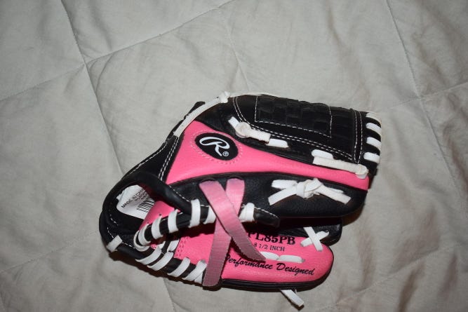 Rawlings Players Series Baseball Glove PL85PB, Pink, 8 1/2 Inch - Like New!