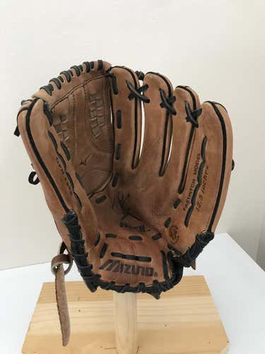 Mizuno GFN1258 Finch Fastpitch Softball Glove 12.5"
