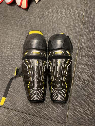 Used CCM Tacks 3092 Shin Pads