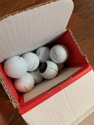 24 Titleist Pro V1/X Balls