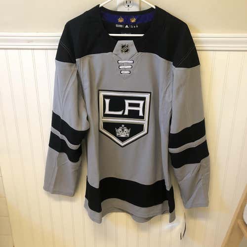 Los Angeles Kings alternate Gray Adidas Authentic Climalite NWT size 50