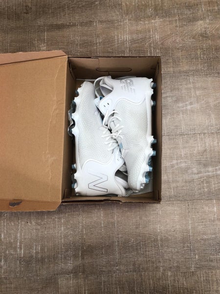 White Adult Size 11 (Women's 12) New Balance Cleats