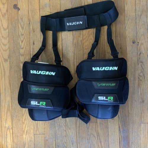 Vaughn Ventus SLR Pro Knee Pads With Belt