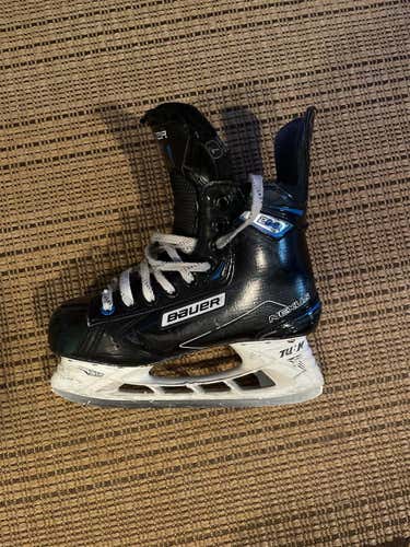 Senior Bauer Nexus 2N Size 7 Hockey Skates