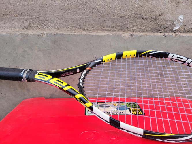 Used Men's Babalot Pure aero Tennis Racquet