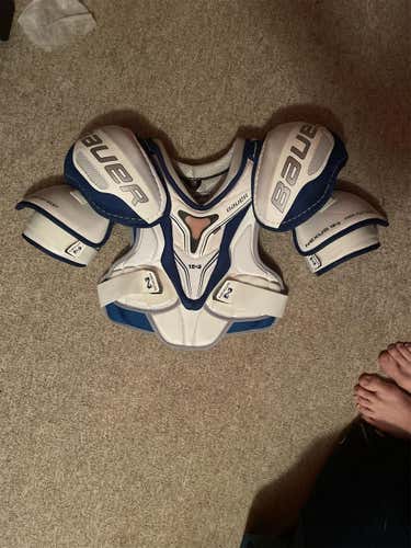 Senior Small Bauer Nexus 1N  Shoulder Pads