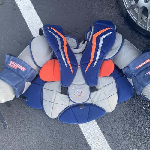 Senior Large Vaughn Velocity V7 XF Pro Carbon Chest and Arm Protector  Goalie Chest Protector