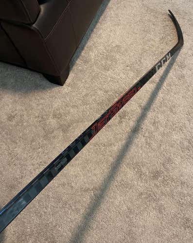 Alex Tuch Jetspeed FT3 Pro Hockey Stick, RH, P28, 85 Flex, Pro Stock