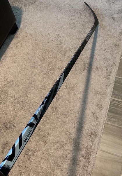 Bauer Nexus 2N Pro XL Hockey Stick, RH, P28, 82 Flex, Pro Stock