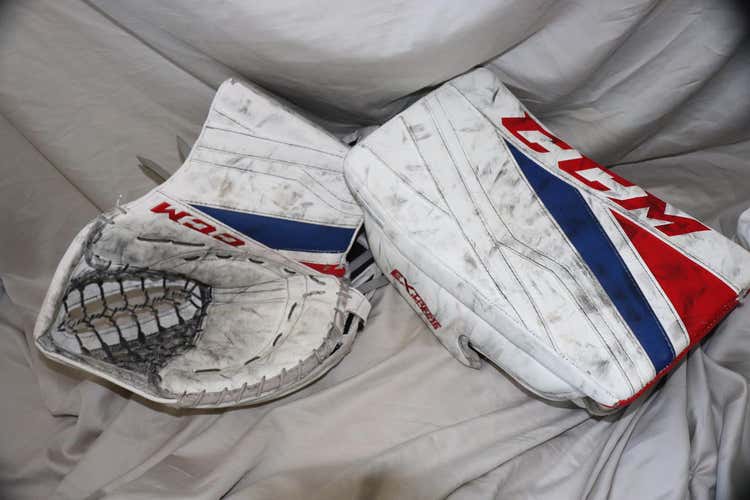 Red/White/Blue (MTL) Used Senior CCM Full Right Extreme Flex III Pro Stock Glove & Blocker