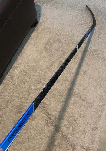True Project X Hockey Stick, RH, P28, 85 Flex
