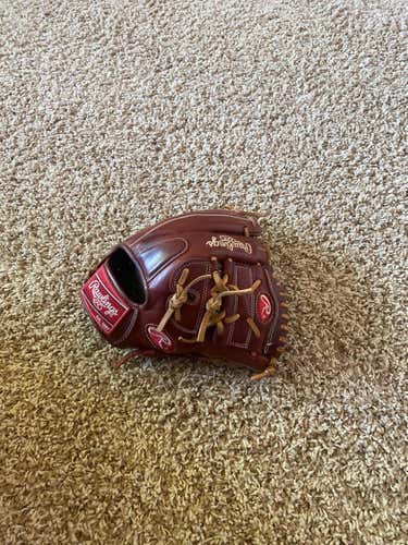 Red Used Pitcher's Heart of the Hide 11.75" Baseball Glove