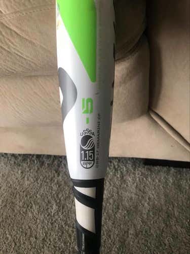 Used 2017 DeMarini CF Zen Bat (-5) 27 oz 32inch.