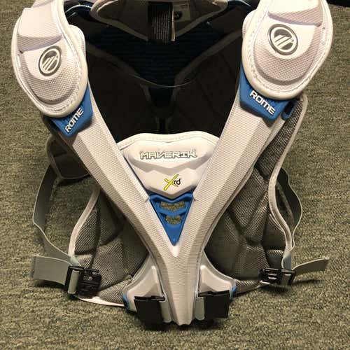 Used Medium Maverik Rome Speed Shoulder Pads