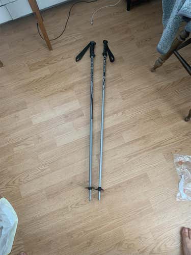 Used 42in (105cm) All Mountain Ski Poles