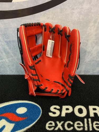 New Right Hand Throw Marucci Cypress Series Glove Of The Month 11.5" Baseball Glove
