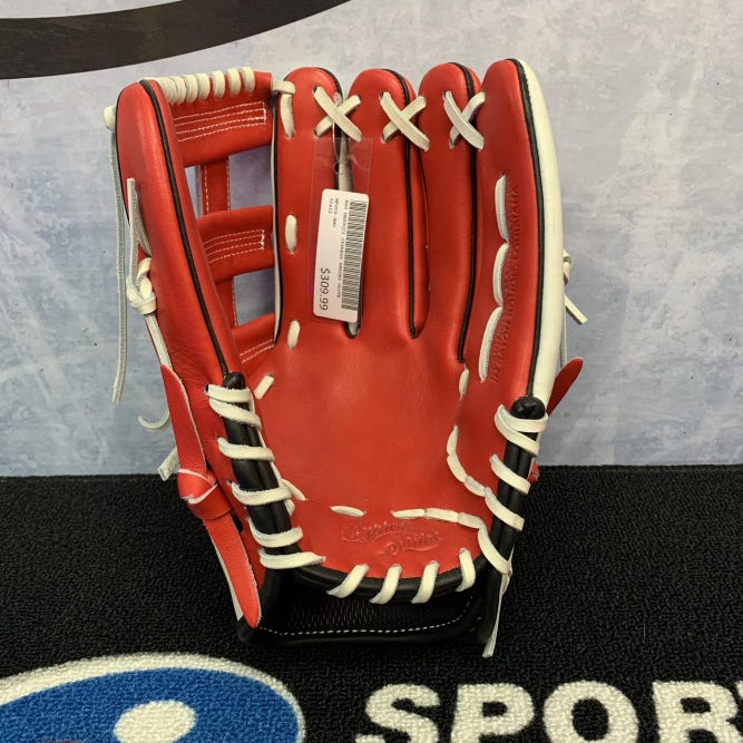 New Right Hand Throw Marucci Cypress Series Canada Edition 12.5" Baseball Glove