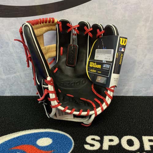 New Right Hand Throw A2000 11.75" Baseball Glove