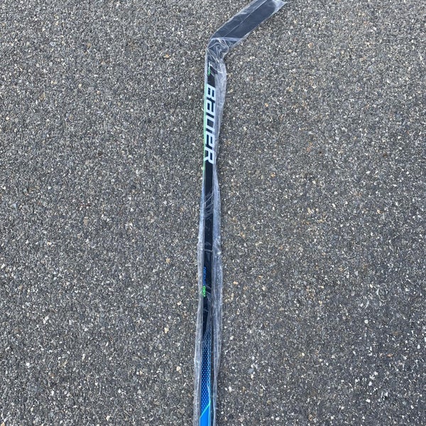 Senior Right Handed Nexus Geo Mid Pattern Pro Stock Hockey Stick