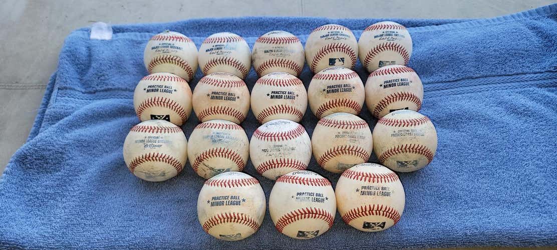 Used Rawlings Baseballs 18 Pack