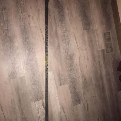 Supreme 2S Pro Stick RH P92 77Flex