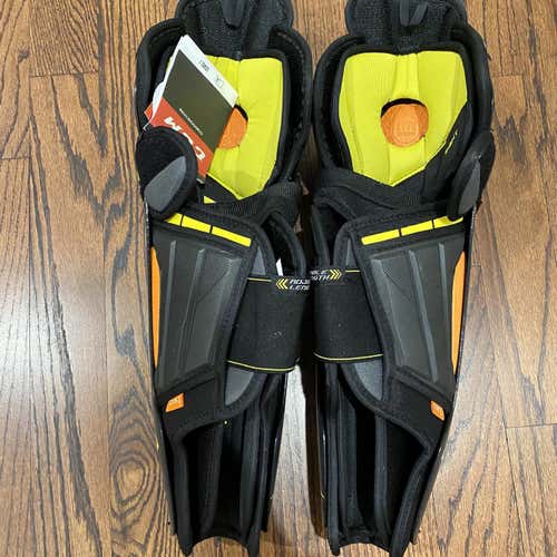 Senior CCM Tacks 9080  Shin Pads